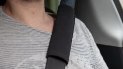 Gurtpolster Für Alle Tesla Modelle -Shop4tesla Store gurtpolster fur alle tesla modelle 601280