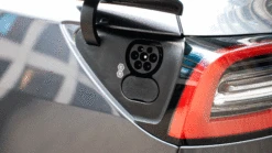 Schutzkappe Für Den DC-Anschluss Aller Tesla Modelle -Shop4tesla Store schutzkappe fur den dc anschluss aller tesla modelle 138626